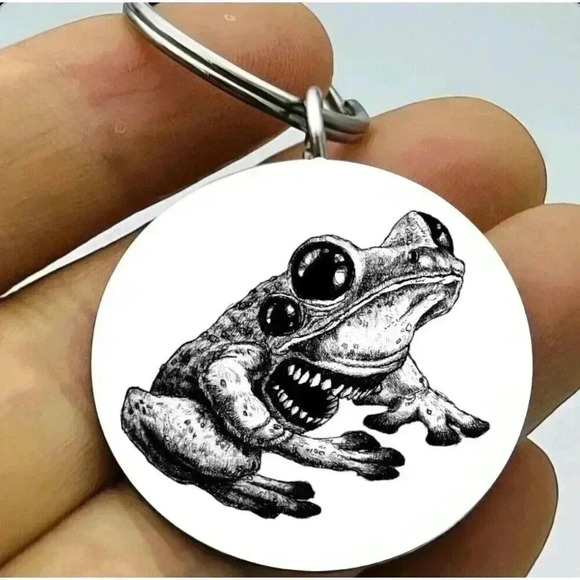 Unbranded Accessories - 4 Eyes 2 Mouth Horror Frog Art Hot Keychain